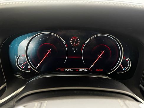 Used 2019 BMW 750i xDrive w/ Executive Package image 18