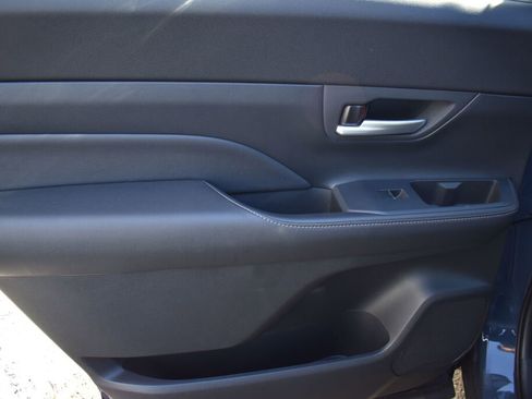 Certified 2024 Toyota Grand Highlander AWD image 19