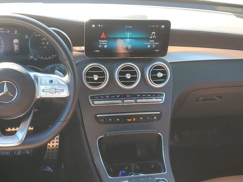 Used 2022 Mercedes-Benz GLC 300 4MATIC Coupe image 21