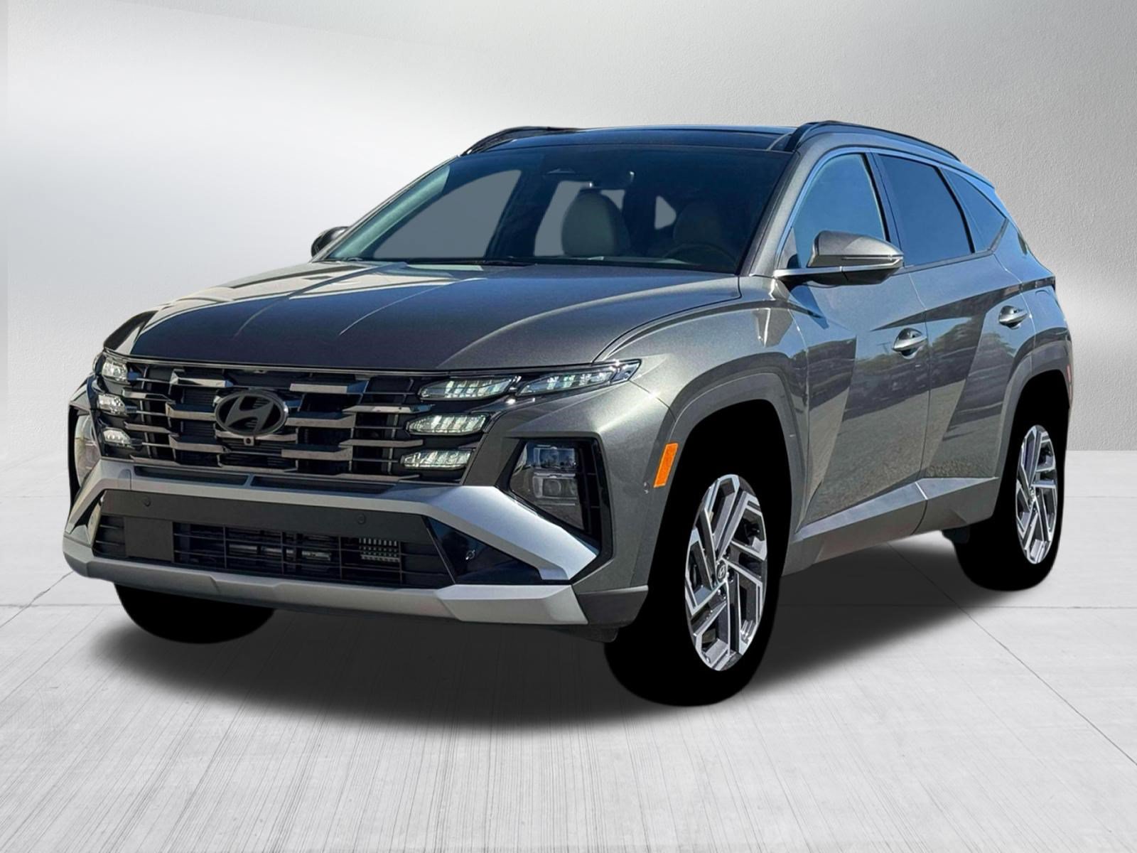 New 2026 Hyundai Tucson Limited AWD/4WD image 1