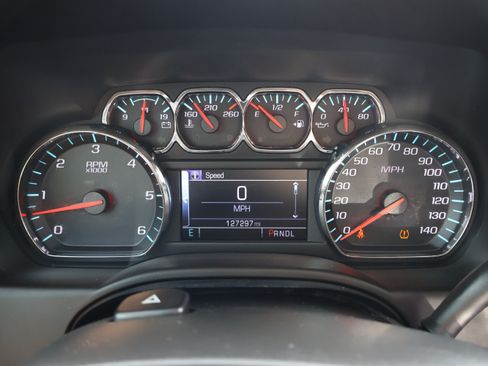 Used 2017 GMC Yukon SLE w/ SLE Value Package RWD image 29
