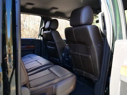 Used 2016 Ford F450 King Ranch w/ King Ranch w/Chrome Package image 45