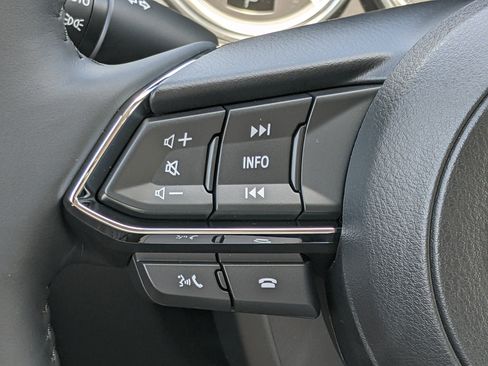 Used 2025 MAZDA CX-5 AWD 2.5 S w/ Preferred Package image 22