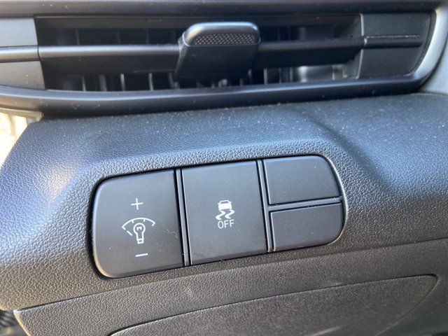 Used 2025 Hyundai Elantra Sport FWD image 46