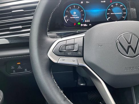 Certified 2026 Volkswagen Atlas Cross Sport SE FWD image 24