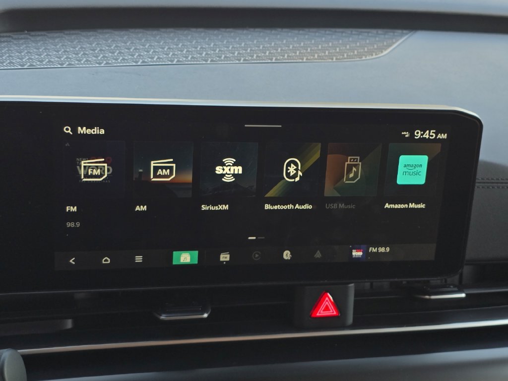Used 2026 Kia Carnival LXS FWD image 19
