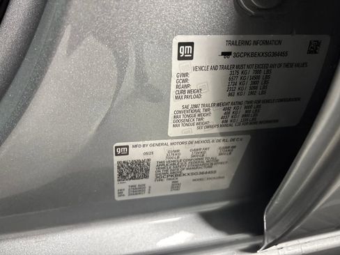 Used 2025 Chevrolet Silverado 1500 Custom image 52