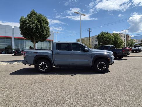 Used 2024 Nissan Frontier PRO-4X w/ Pro Convenience Package AWD/4WD image 6