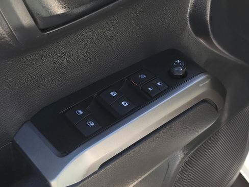 Used 2023 Toyota Tacoma SR5 image 14