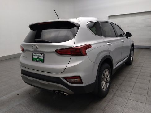 Used 2019 Hyundai Santa Fe SE FWD image 9