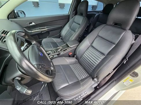 Used 2011 Volvo C30 T5 R-Design image 13