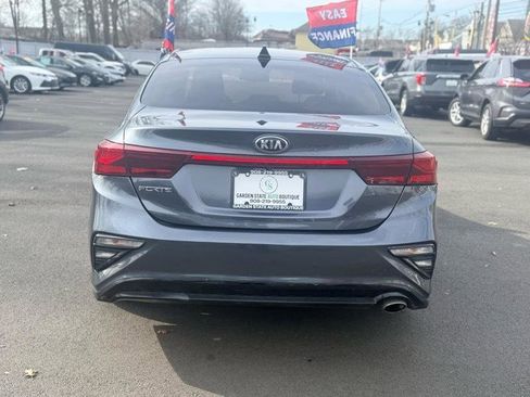Used 2019 Kia Forte LXS image 7
