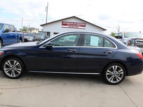 Used 2019 Mercedes-Benz C 300 4MATIC Sedan image 1