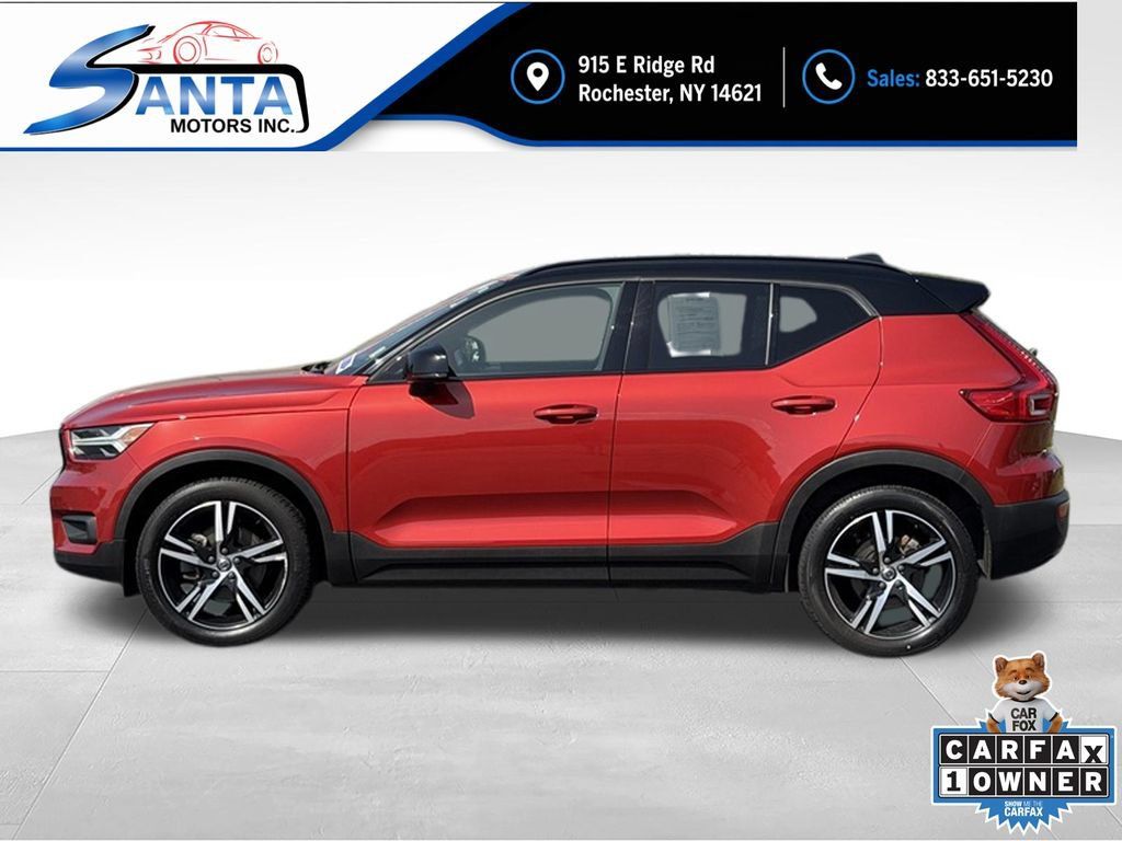 Used 2022 Volvo XC40 T5 R-Design AWD/4WD image 4