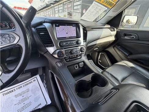 Used 2019 Chevrolet Tahoe LT AWD/4WD image 38
