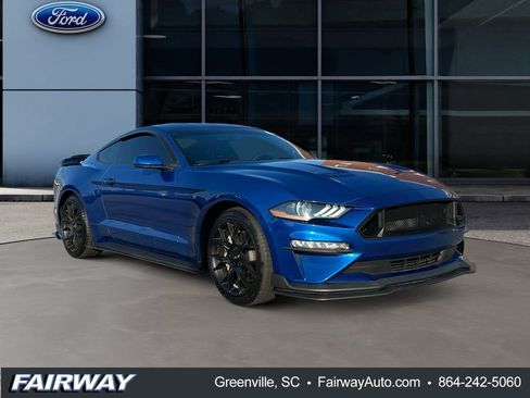 Used 2018 Ford Mustang Coupe w/ Ecoboost Performance Package RWD image 3