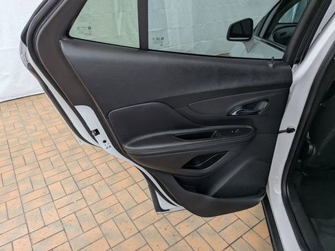 Used 2020 Buick Encore Preferred image 17