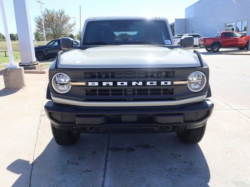 New 2025 Ford Bronco Big Bend image 12