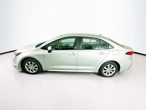 Used 2023 Toyota Corolla LE FWD image 4