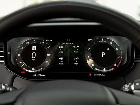 New 2025 Land Rover Range Rover Sport Autobiography AWD/4WD image 17