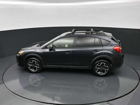 Used 2017 Subaru Crosstrek 2.0i Limited AWD/4WD image 24