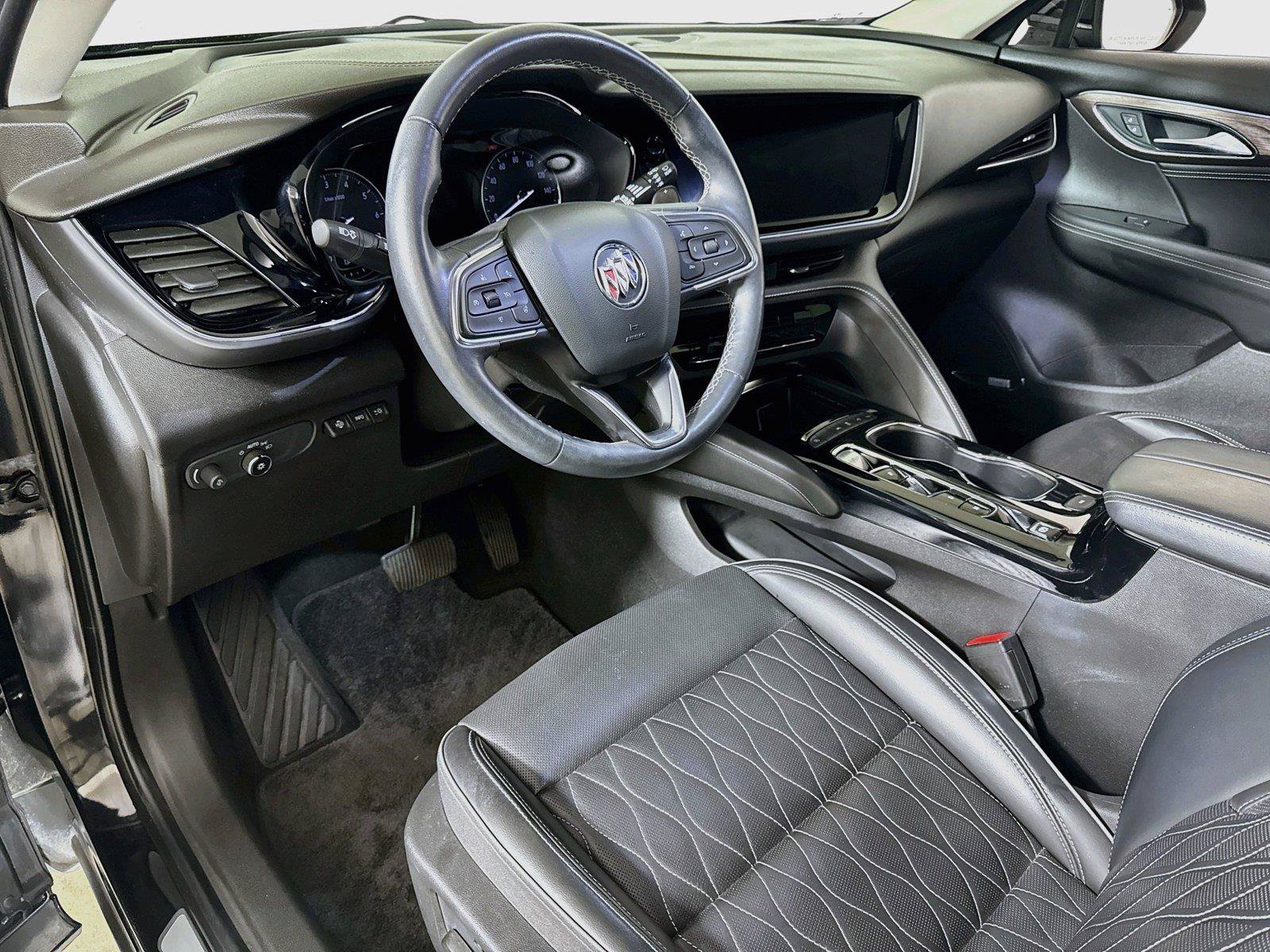 Used 2022 Buick Envision Avenir w/ Technology Package II FWD image 7