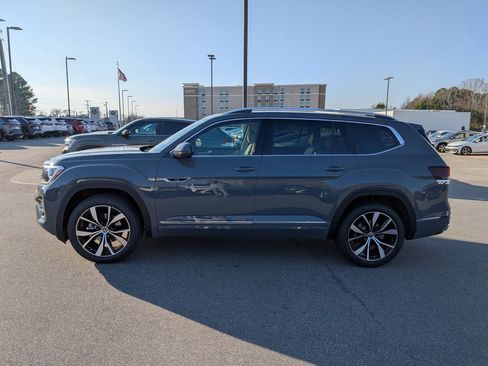 New 2026 Volkswagen Atlas SEL Premium R-Line image 6