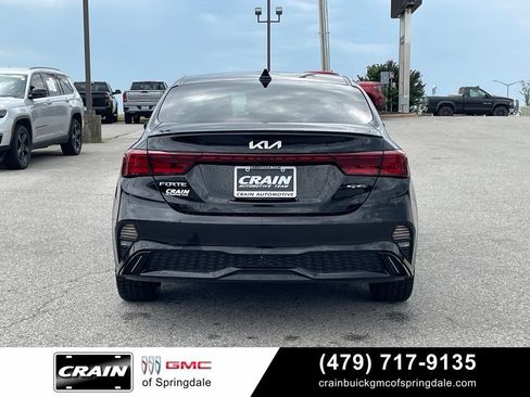 Used 2022 Kia Forte GT-Line w/ GT-Line Premium Package FWD image 6