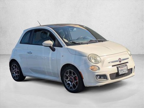 Used 2012 FIAT 500 Sport w/ Safety & Convenience Pkg image 4