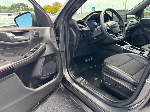 Used 2023 Ford Escape ST-Line Select w/ Tech Pack #2 AWD/4WD image 14