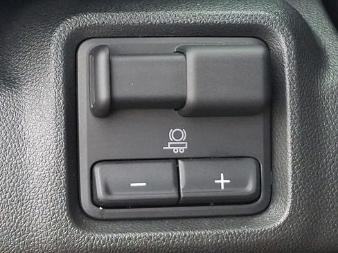 Used 2026 Chevrolet Silverado EV Trail Boss AWD/4WD image 11