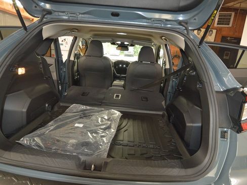 Used 2024 Subaru Crosstrek 2.0i Premium AWD/4WD image 16