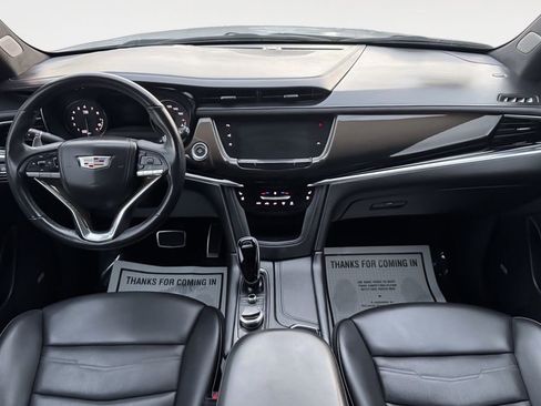 Used 2021 Cadillac XT6 Sport w/ Platinum Package image 16