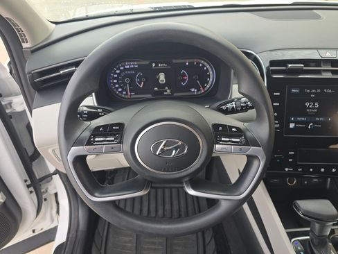 Used 2024 Hyundai Tucson SEL image 4