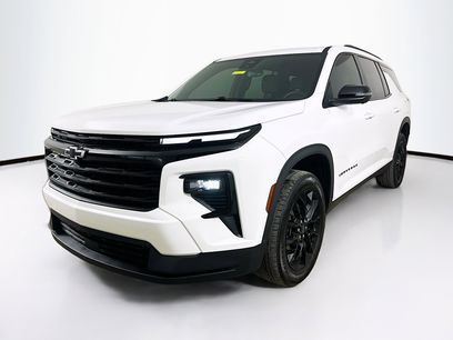 Used 2024 Chevrolet Traverse LT w/ Midnight/Sport Edition