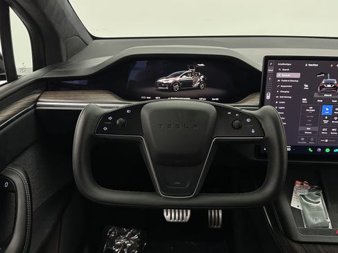 Used 2023 Tesla Model X AWD/4WD image 33