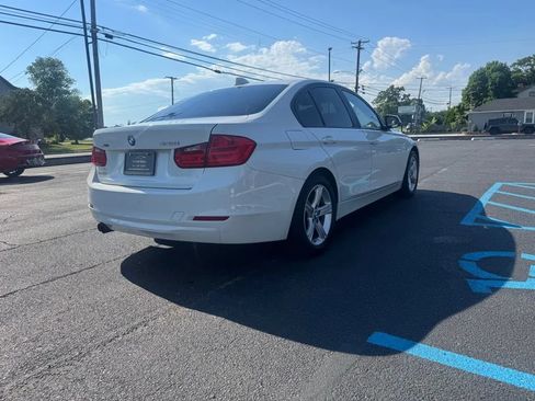 Used 2013 BMW 328i xDrive Sedan AWD/4WD image 3