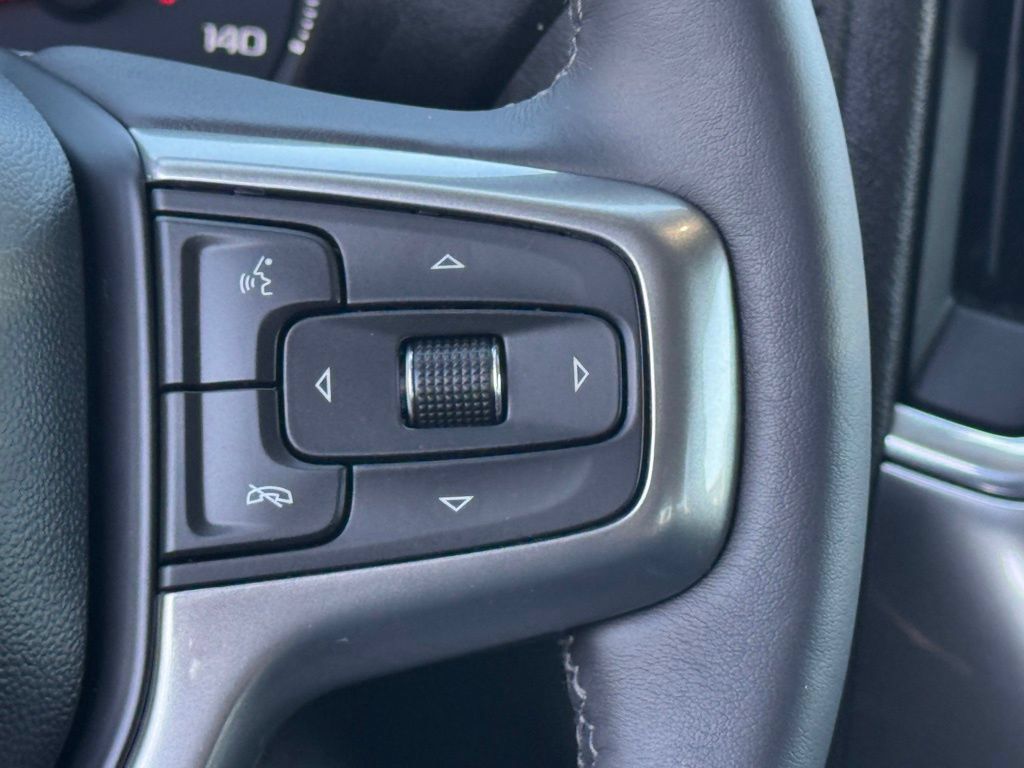 Used 2022 Chevrolet Silverado 1500 RST w/ Safety Package AWD/4WD image 23