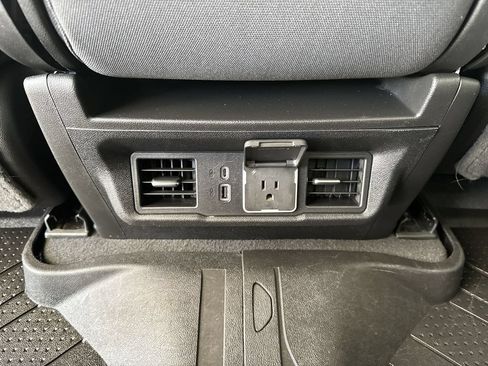 Used 2023 Chevrolet Silverado 1500 LT w/ Protection Package AWD/4WD image 25