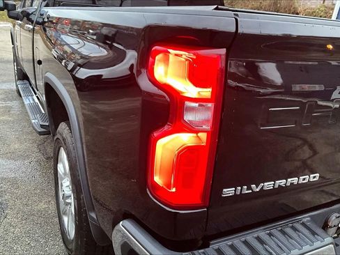 Used 2020 Chevrolet Silverado 3500 LTZ w/ LTZ Plus Package image 29