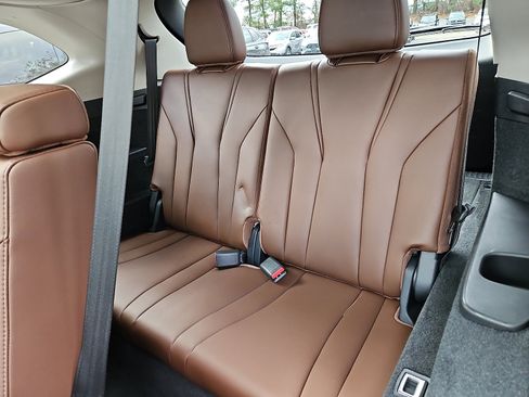 Used 2023 Acura MDX SH-AWD w/ Technology Package image 35