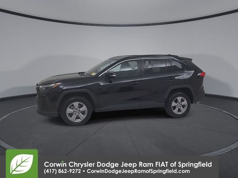Used 2023 Toyota RAV4 XLE FWD image 8