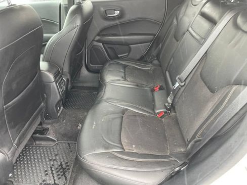 Used 2018 Jeep Compass Latitude w/ Cold Weather Group AWD/4WD image 15