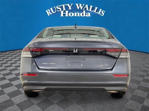 New 2025 Honda Accord LX image 4