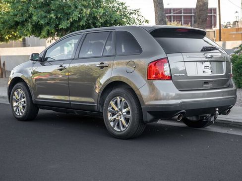 Used 2013 Ford Edge SEL FWD image 3