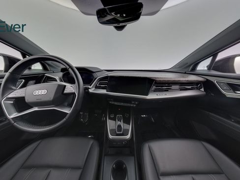 Used 2023 Audi Q4 e-tron Premium Plus w/ Premium Plus RWD image 26