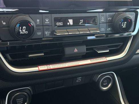 New 2026 Toyota Grand Highlander FWD image 20