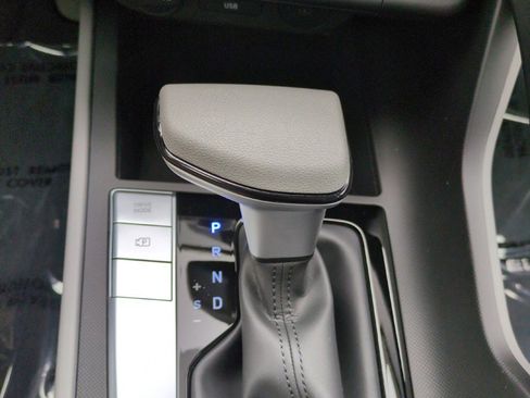New 2026 Hyundai Elantra SE FWD image 29