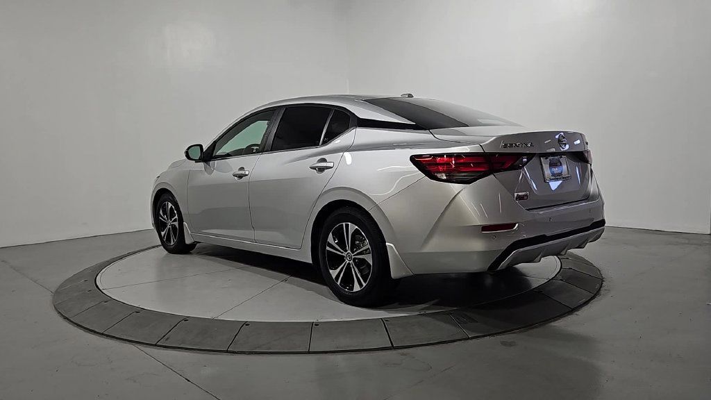 Used 2022 Nissan Sentra SV FWD image 3
