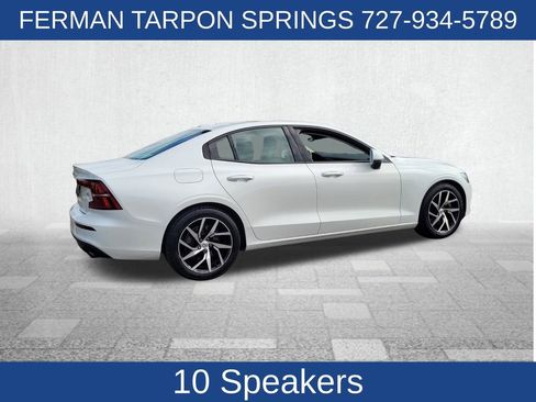 Used 2020 Volvo S60 T5 Momentum image 10